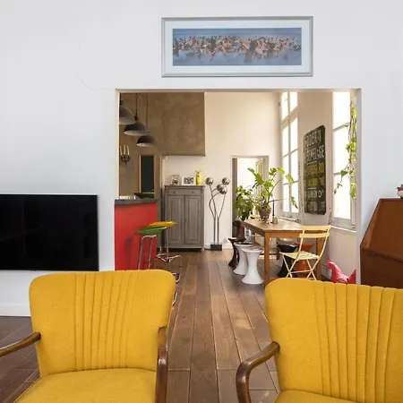 Apartment Veeve - Ruby Beams Near Notre-Dame *